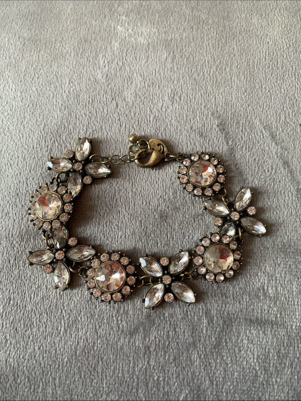 Floral stone Statement Bracelet - Clear Glass Stones by Charming Charlie